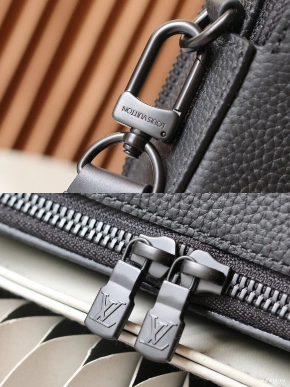 WIS Wearable VUITTON Wallet LOUIS Alpha 0827